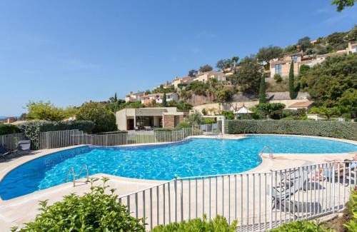 La Londe-les-Maures House | Holiday Home Le Belvédère by Interhome