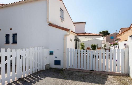 Sainte-Marie-Plage House | Holiday Home Le Canigounenc by Interhome