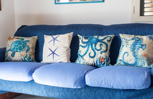 Cuglieri House | Holiday Home 'La Casa Lucia' with Sea View, Private Terrace and Wi-Fi