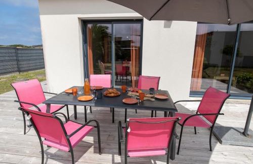 Cleder House | Holiday Home La Closière by Interhome