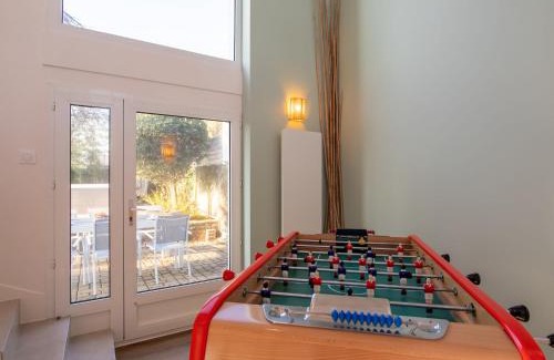 Brignogan-Plage House | Holiday Home La Lividig Bleue by Interhome