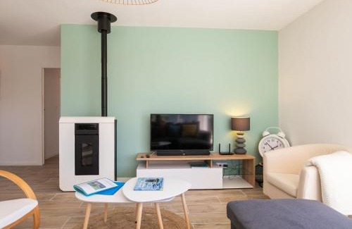 Brignogan-Plage House | Holiday Home La maison du Lividig by Interhome