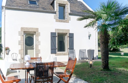 Tregunc House | Holiday Home La Marinière by Interhome