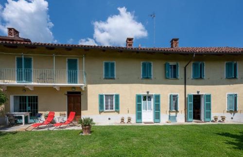 Vanara House | Holiday Home La Rocchetta 1915 by Interhome