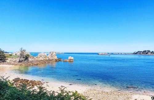 Penvenan House | Holiday Home La Rotonde by Interhome