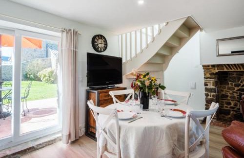 Creances House | Holiday Home La Salicorne by Interhome