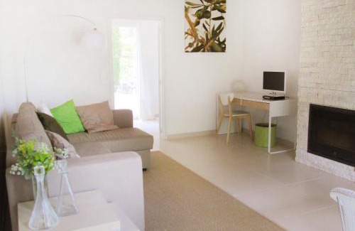 Saint-Pantaleon House | Holiday Home Lapeyriere by Interhome
