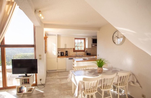 La Londe-les-Maures House | Holiday Home Le Belvédère by Interhome