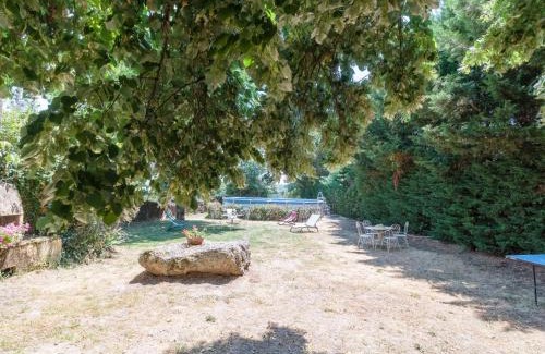 Bourg-Archambault House | Holiday Home Le Jardin de Timothee by Interhome