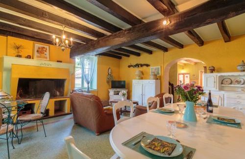 Bourg-Archambault House | Holiday Home Le Jardin de Timothee by Interhome