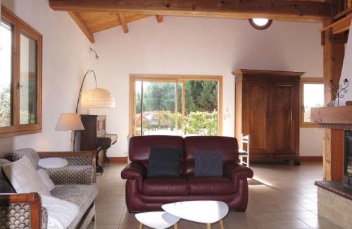 La Tranche-sur-Mer House | Holiday Home Les Bars by Interhome