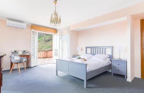 Gattieres House | Holiday Home Le Mas de Gattières by Interhome