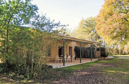 Gindou House | Holiday Home Le Pigeonnier by Interhome