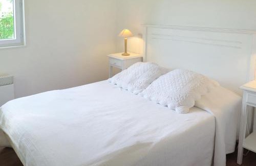 Parentis-en-Born House | Holiday Home Les Cottages du Lac M3 by Interhome