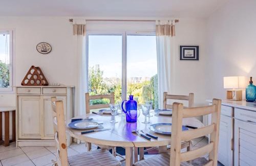 Port Guillaume House | Holiday Home Les Goélands-29 by Interhome