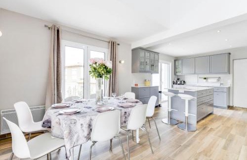Cogolin House | Holiday Home Les Hautes Terres by Interhome