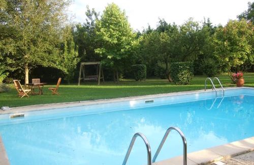 Tour-en-Bessin House | Holiday Home Les Londes by Interhome