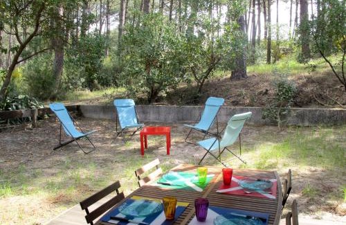 Lacanau-Ocean House | Holiday Home Les maisons de la forêt by Interhome