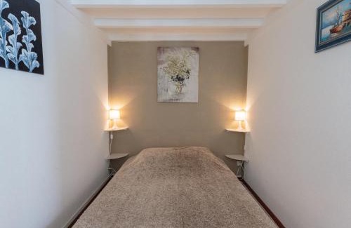 Les Mathes House | Holiday Home Les Maisons de l'Océan-2 by Interhome