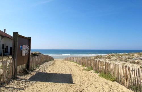 Mimizan-Plage House | Holiday Home Les Mouettes by Interhome