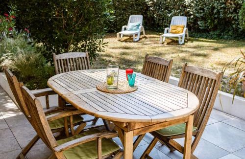 Ronce-les-Bains House | Holiday Home Les Narcisses by Interhome