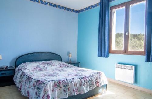 Tavernes House | Holiday Home Les Velours by Interhome