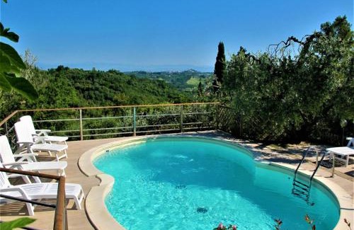 Toiano House | Holiday Home Lisena by Interhome