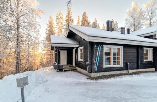 Yllasjarvi House | Holiday Home Lomaylläs b39 -suppapolku 6b by Interhome