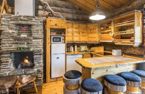 Yllasjarvi House | Holiday Home Lomaylläs maja-keloluppo by Interhome