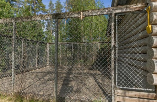 Hiukkajoki House | Holiday Home Luonnonhelma