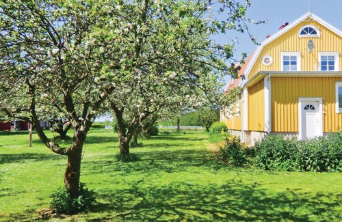 Farjestaden House | Holiday Home Möllstorpsgatan Färjestaden