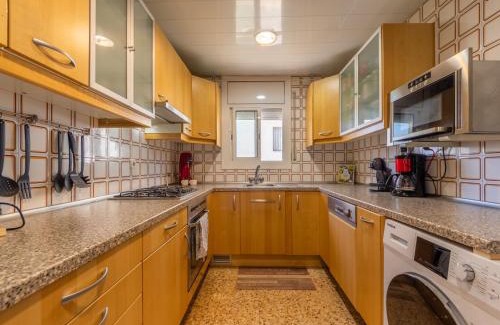 El Castell de Montornes House | Holiday Home Montornes by Interhome
