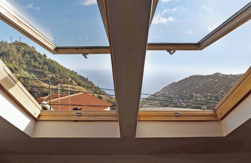 Campanario House | Holiday Home Madeira Aurelio Village with Sea View, Terrace & Wi-Fi