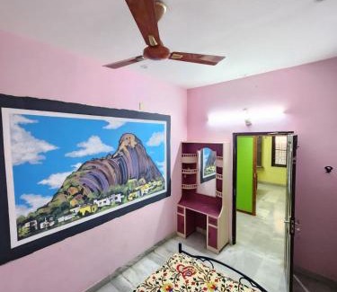 Madurai House | Holiday Home Madurai Bharathi Nagar - GF