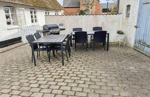Hojer House | Holiday Home Maelle - 25km from the sea by Interhome