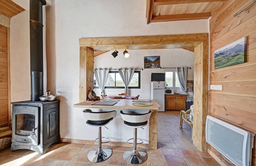 Saint-Girons House | Holiday Home "Maisonnette à la Campagne Ariège" with Shared Garden