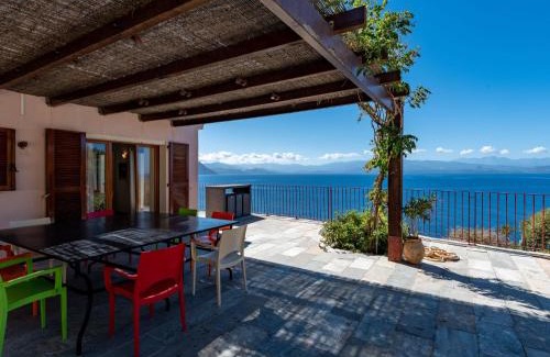 Canari House | Holiday Home Maison Balbi by Interhome
