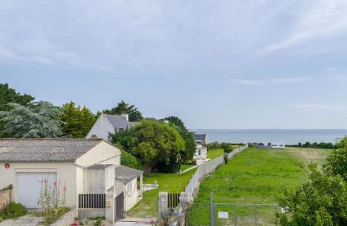 Quiberon House | Holiday Home Maison de Kerfilly by Interhome