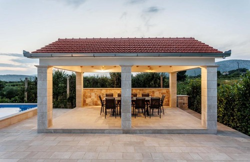 Krusvar House | Holiday home Maria
