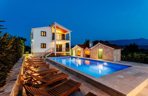 Krusvar House | Holiday home Maria