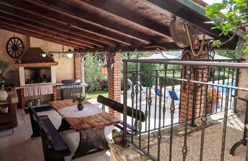 Pican House | Holiday Home Mariva by Interhome