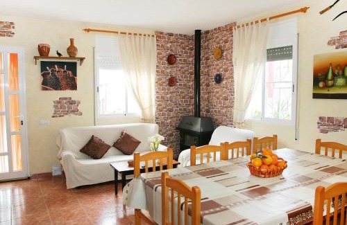 El Ligallo del Ganguil House | Holiday Home Masia del Mosso by Interhome