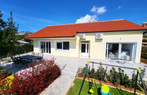 Seget Vranjica Villa | Holiday home Mateo