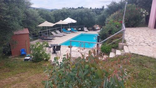 Giannades House | Holiday Home Matthäus am Corfutrail, Ferienoase im Olivenhain 3 km zum Meer