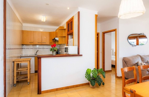 Portopetro House | Holiday Home "Michaela" with Sea View, Private Terrace & Wi-Fi