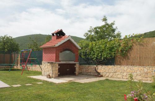 Dicmo Villa | Holiday home Miramary
