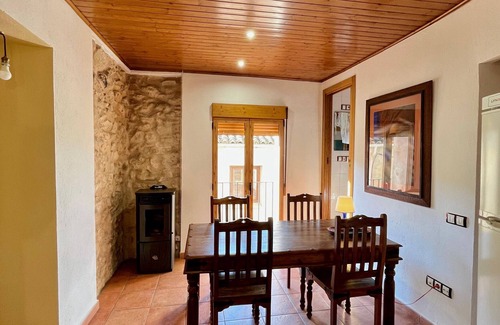 Bocairente House | Holiday Home 'Monmossen Bocairent' with Mountain View, Balcony and Wi-Fi
