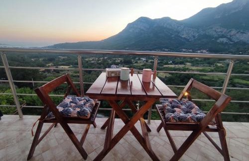 Bar House | Holiday home N&S