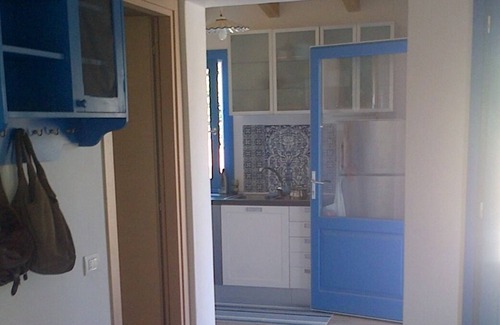 Carloforte House | Holiday Home Napoleone with Garden & Wi-Fi