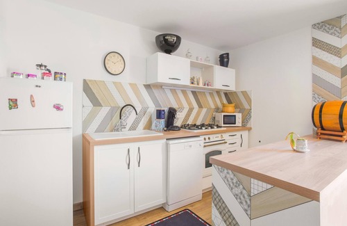 Montmeyan House | Holiday Home near Lake Quinson and Moustiers